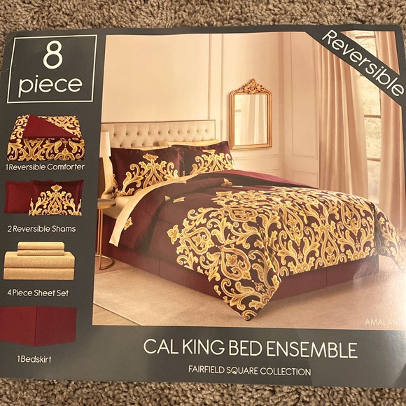 Cal King Bed Ensemble Fairfield Square Collection Bed-in-A-Bag Comforter Set - Picture 1 of 14